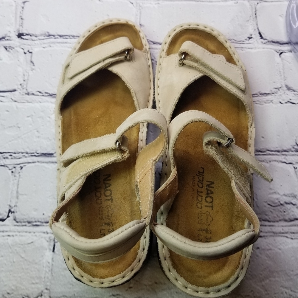 Naot Papaya bone ankle strap sandals - Picture 7 of 16
